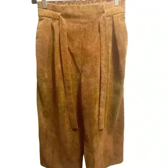 Everly - Brown wide leg corduroy lunch bag pants. Tie Waist Belt. Side Pocket. - Picture 2 of 4